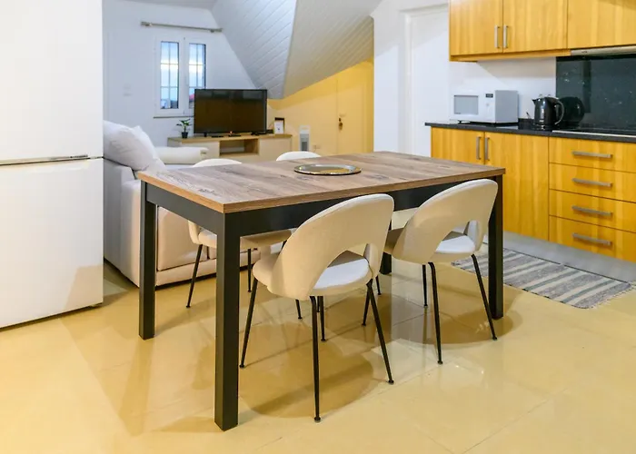 Διαμέρισμα Banda Alem By Mth Tabua (Madeira)